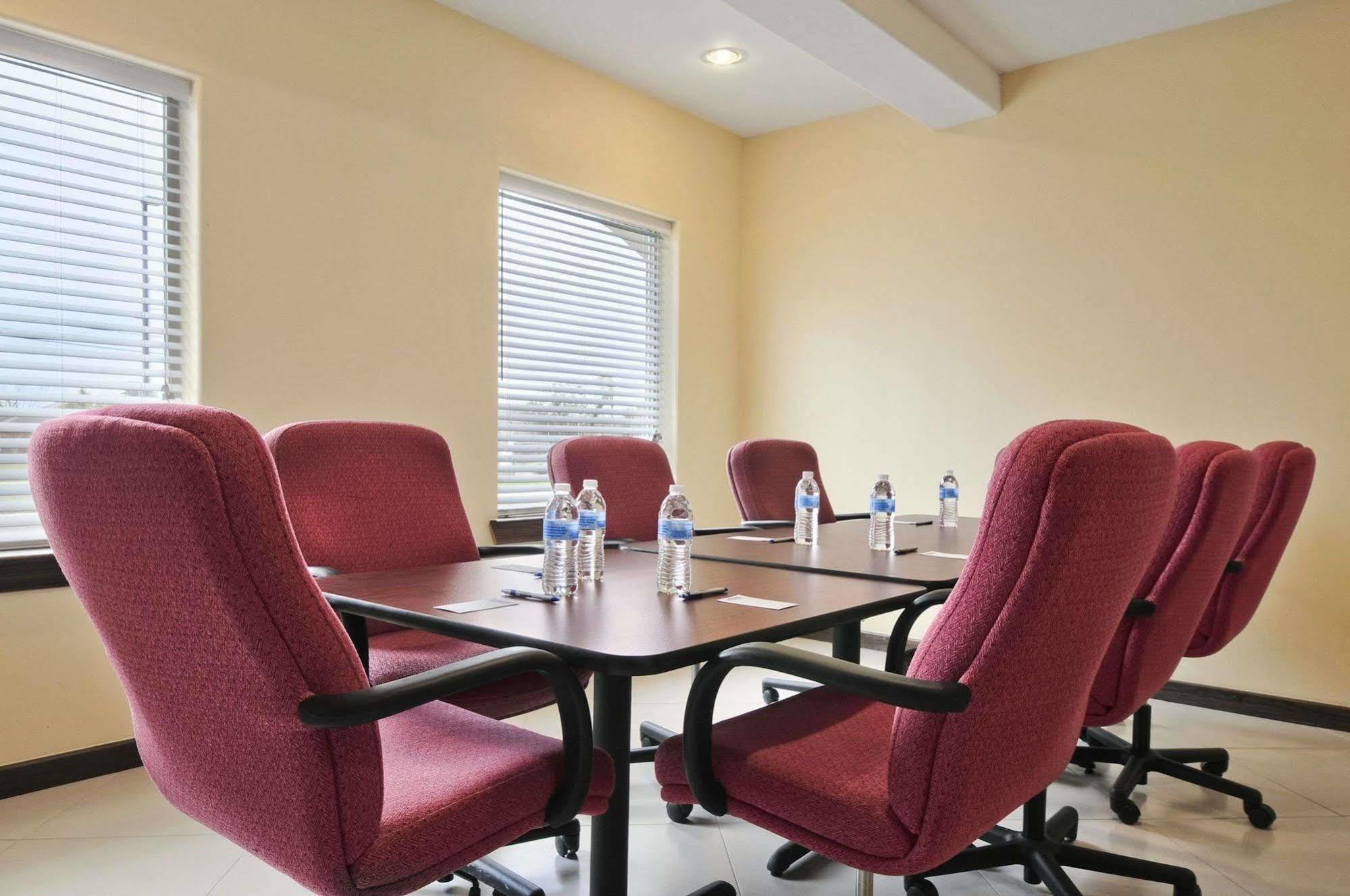 Travelodge Pharr McAllen Restaurang bild